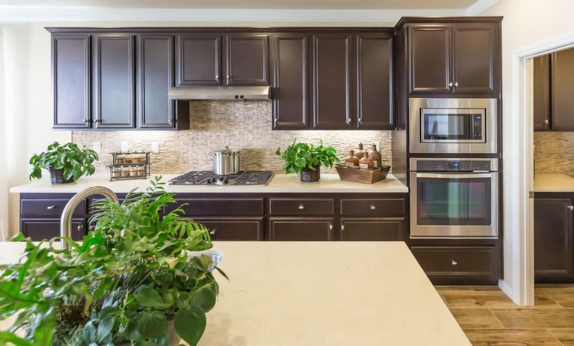 home remodelling: renovating kitchen cabinets